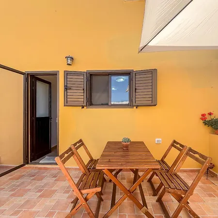 Moya Rooftop Mountain Views House - 3br Σπίτι διακοπών *